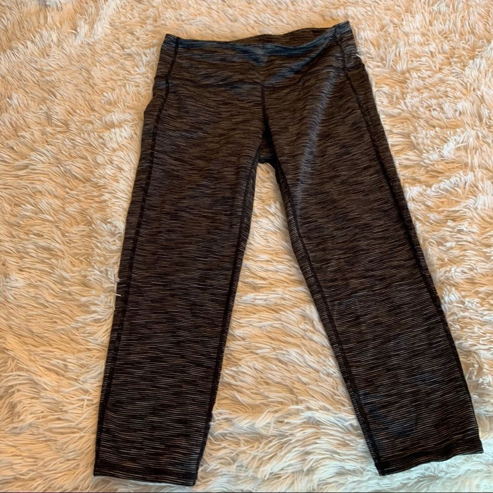 Athleta cropped leggings